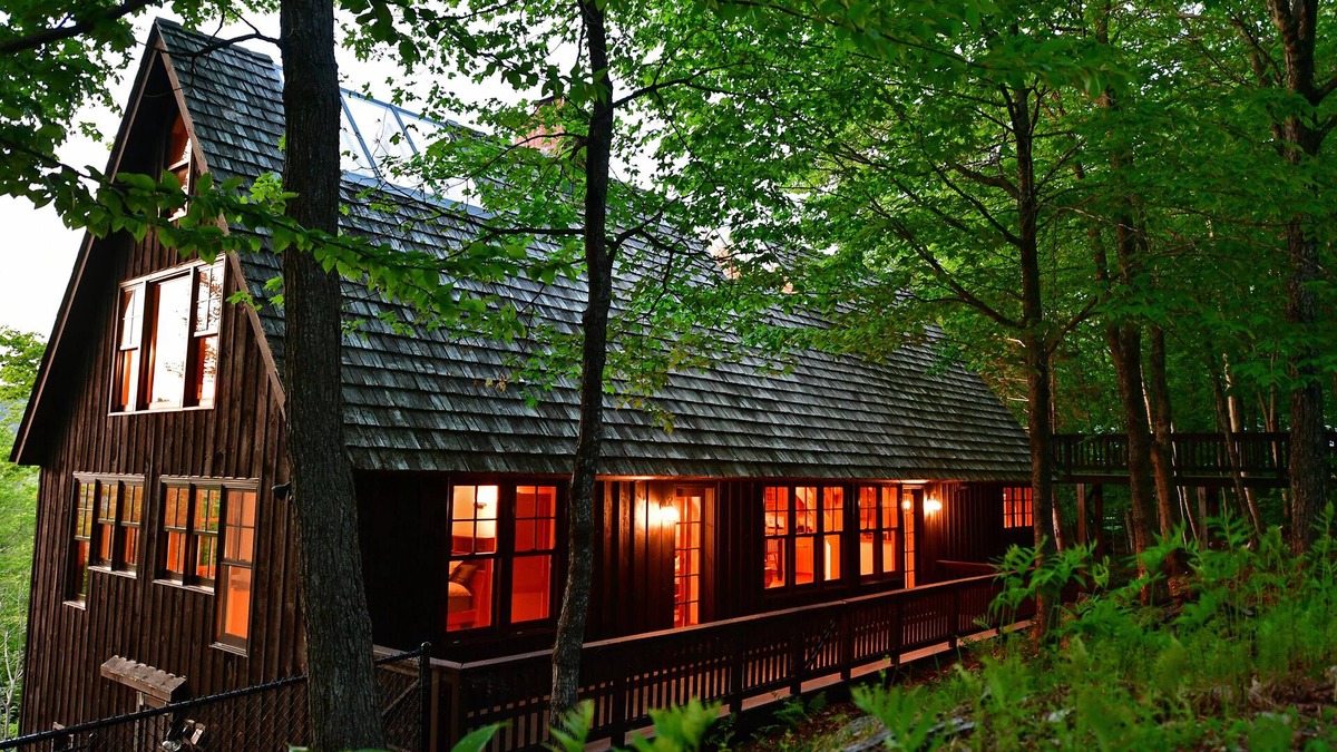 Bolton Valley Ski Chalet | Glorious Mountain Mansion at Bolton Valley!