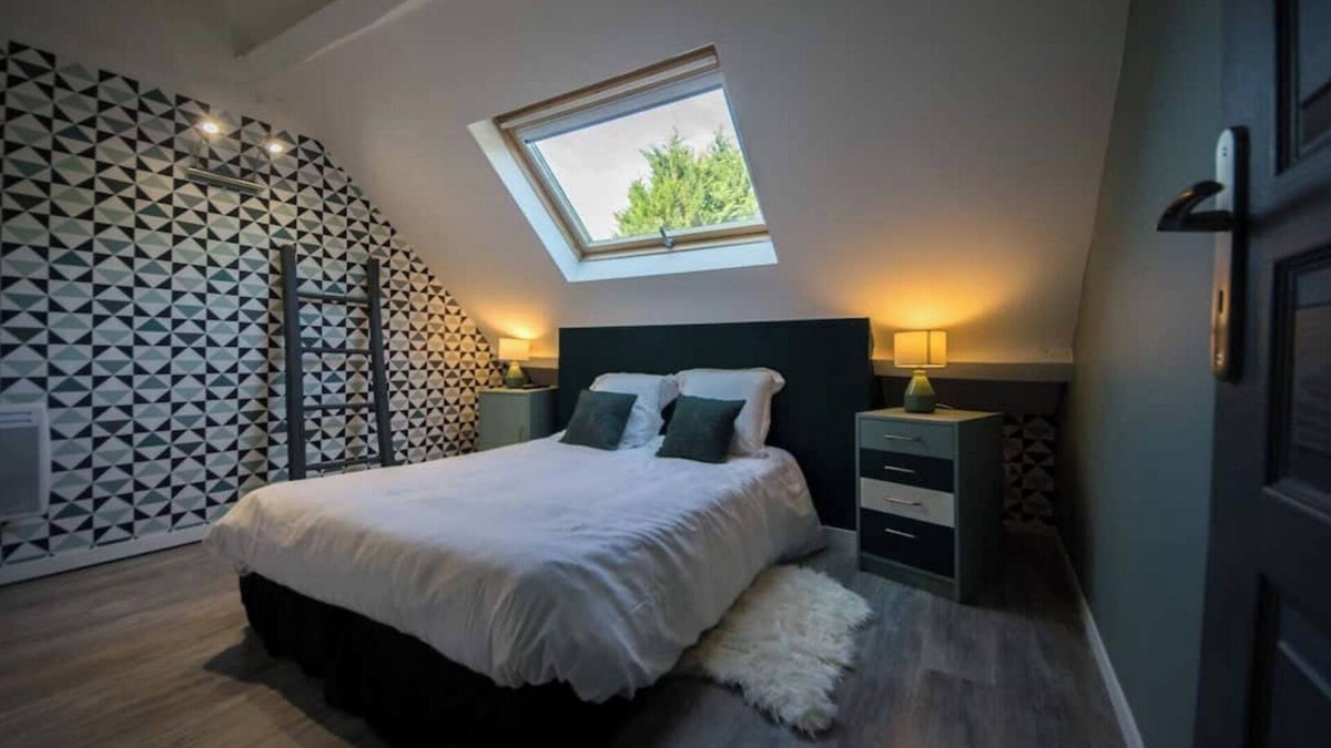 Bruyeres-et-Montberault Apartment | *Going Green B&B *