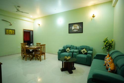 Sarnath Apartment | Gokul dham home stay