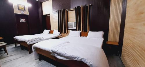 Paltan Bazaar Hotel | Gokul guest house