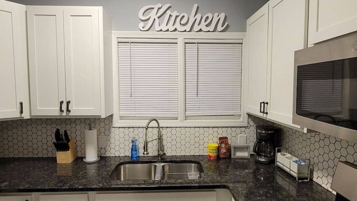 Grand Rapids Apartment | Gold 1 · Retreat Suite 2