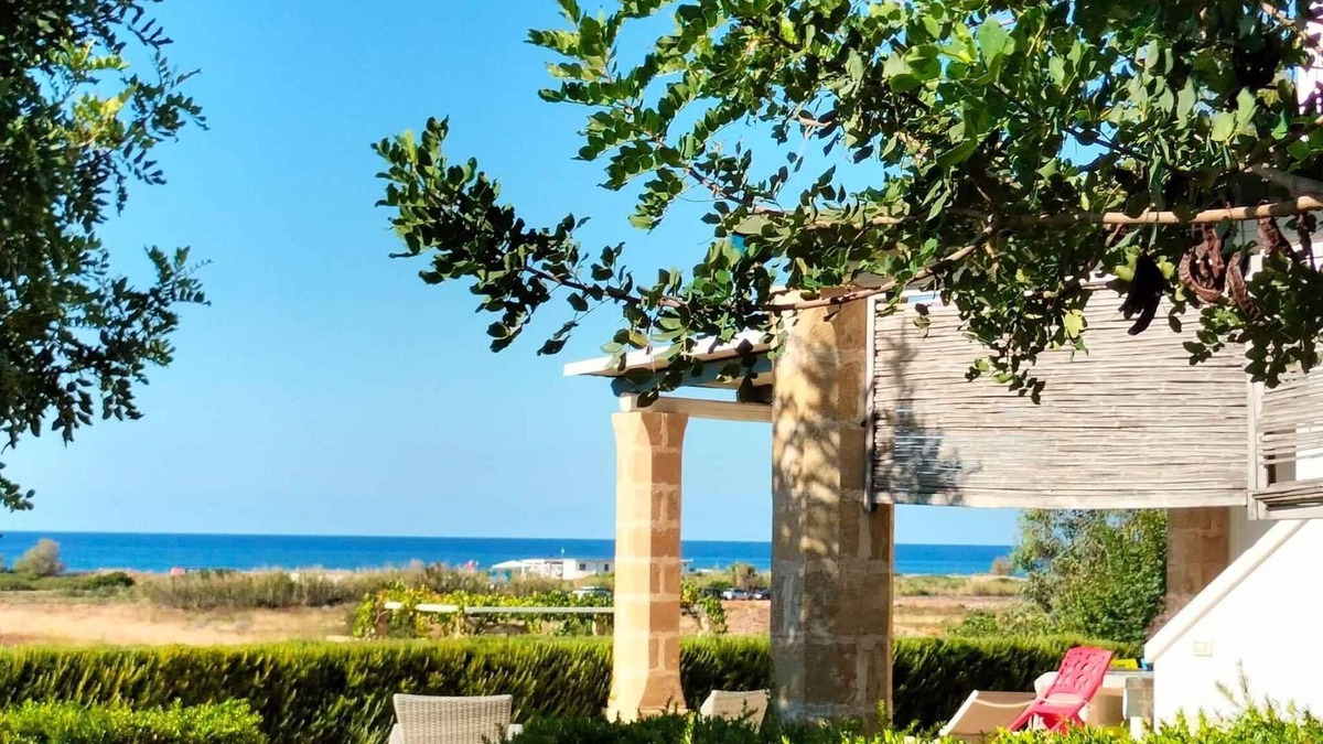 Torre Pali House | Gold Beach House 2 - Two Bedroom House, Sleeps 4