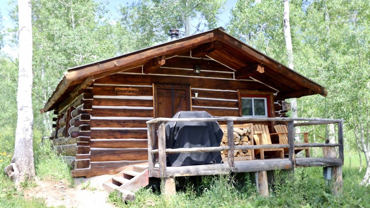 Clark Cabin | Gold Camp - A Classy-Rustic Gem