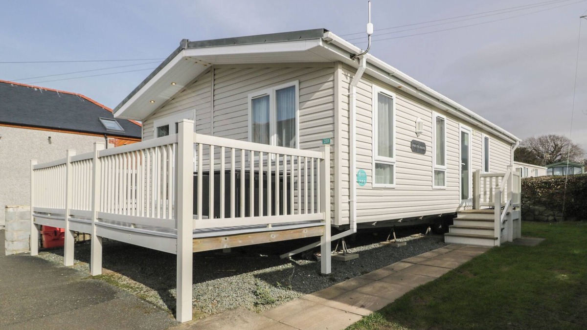 Talybont Cottage | GOLD LODGE (201), family friendly, with a garden in Dyffryn Ardudwy