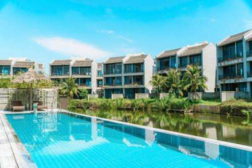 Cam Thanh Hotel | Gold Riverside Apartment & Villa