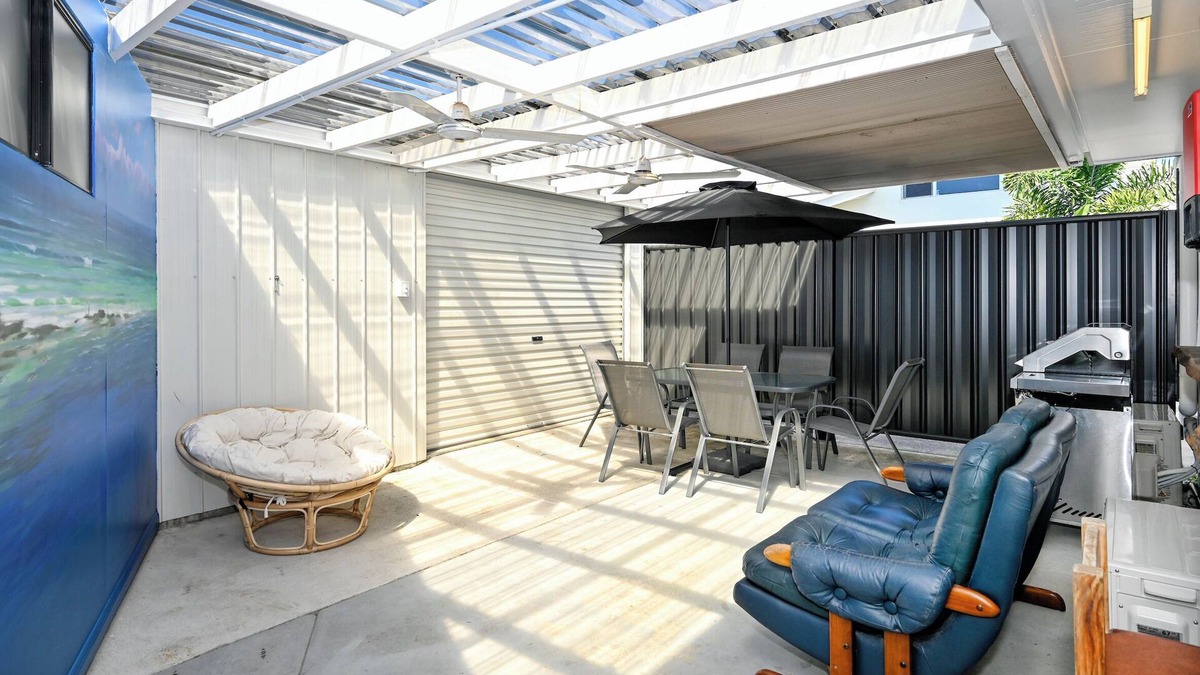 Golden Beach Apartment | Golden Beach 1B/R Hideaway