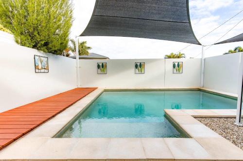 Golden Beach House | Golden Beach Family Home with Pool