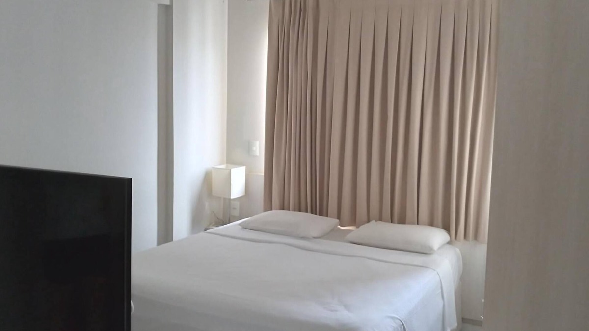 Do Turista Apartment | Golden Dolphin Supreme - apartment 806 8th floor near the center