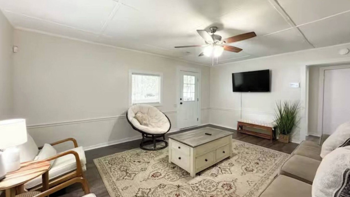 Beaufort Cottage | Golden Hollow Cottage - Sleeps 4