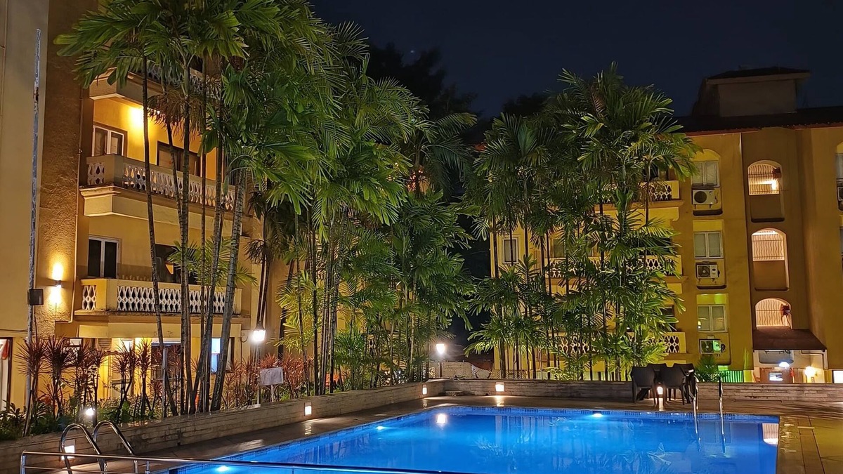 Vainguinim Hotel | Golden Landmark Green Valley Beach Resort