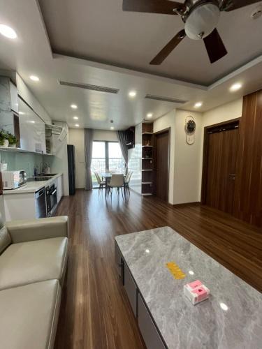 Cau Giay Apartment | Golden Park Serviced Apartment, view of Cau Giay park