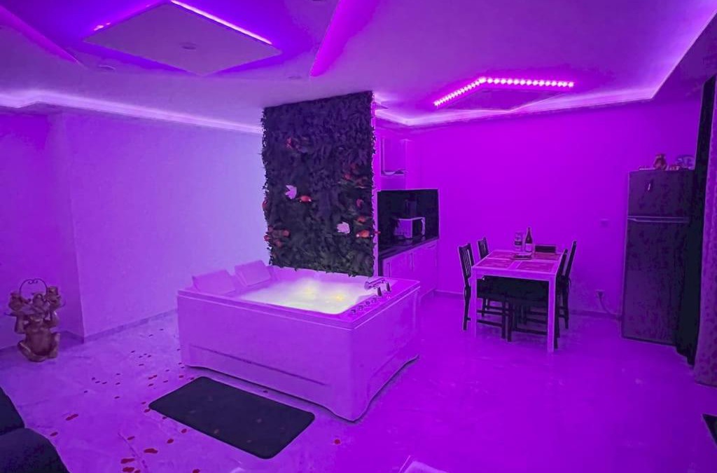 Poteries Apartment | Golden seconds