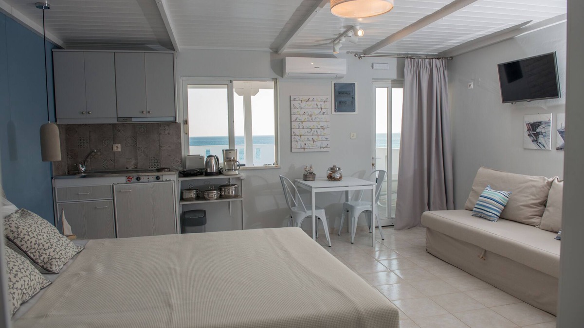 Kokinos Pirgos Apartment | Golden Sun - Beautiful studio in a modern style with amazing sea view