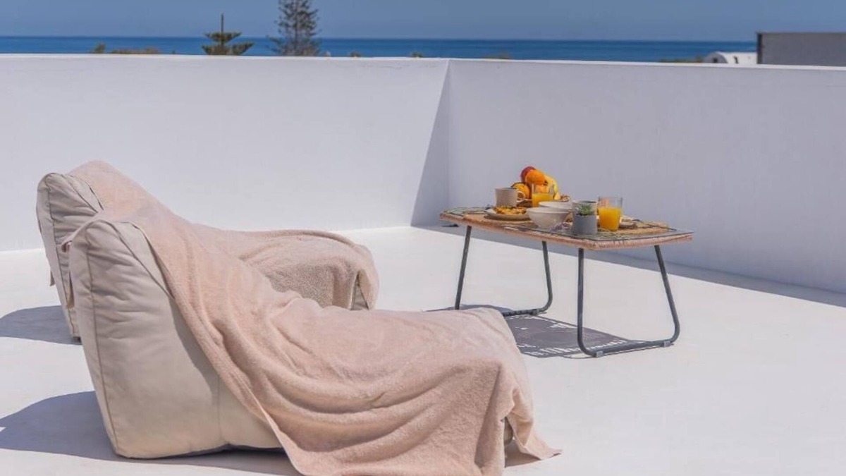 Agia Paraskevi House | Golden Sunrise Suites - Santorini Lux Family Suite