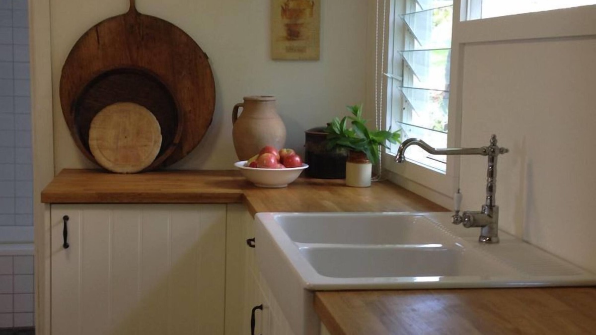 Maldon Cottage | Goldfields Cottage- in historic town
