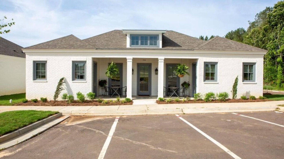 Country Club House | Golf Cottage at Country Club