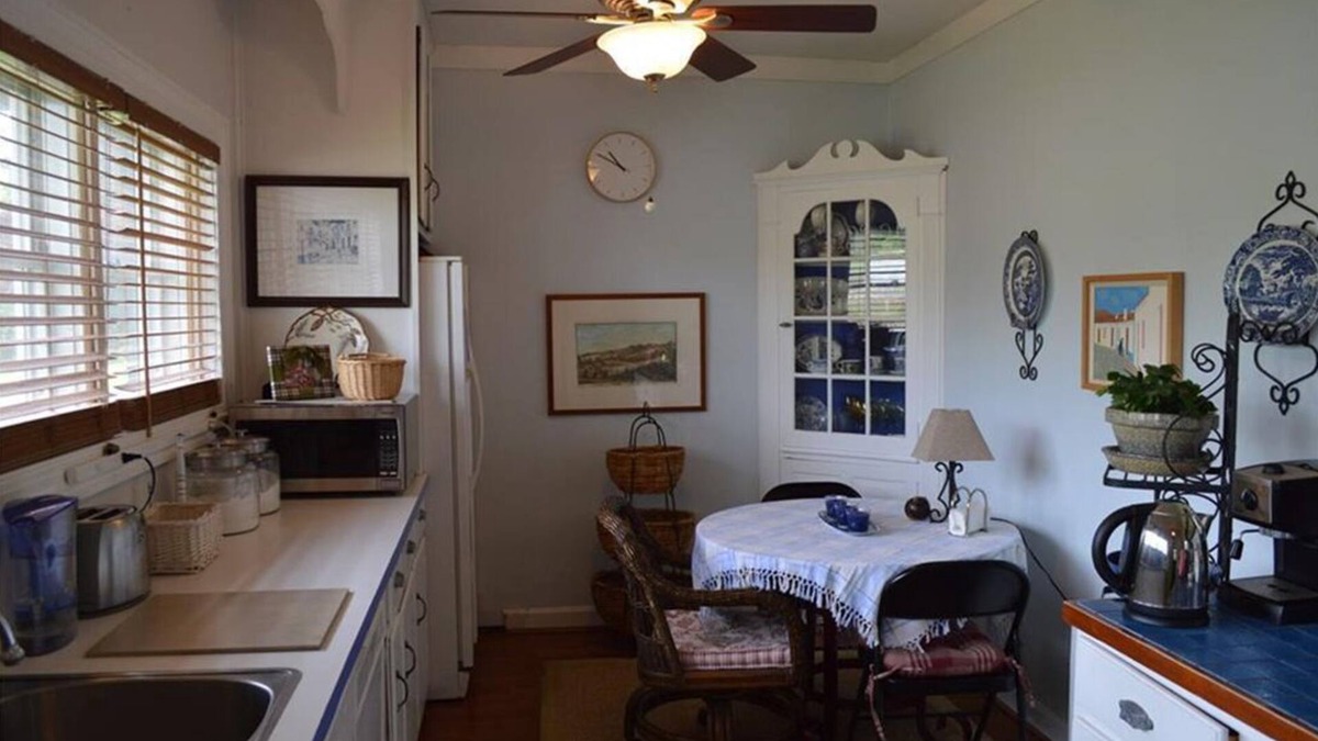 Mount Airy House | Golf course vews, pond and a relaxing yard for your family
