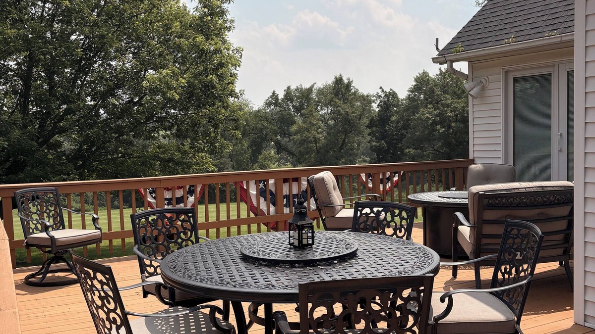 Apple River House | Golf Course Views & Family Fun – Large Apple Canyon Lake Vacation Home