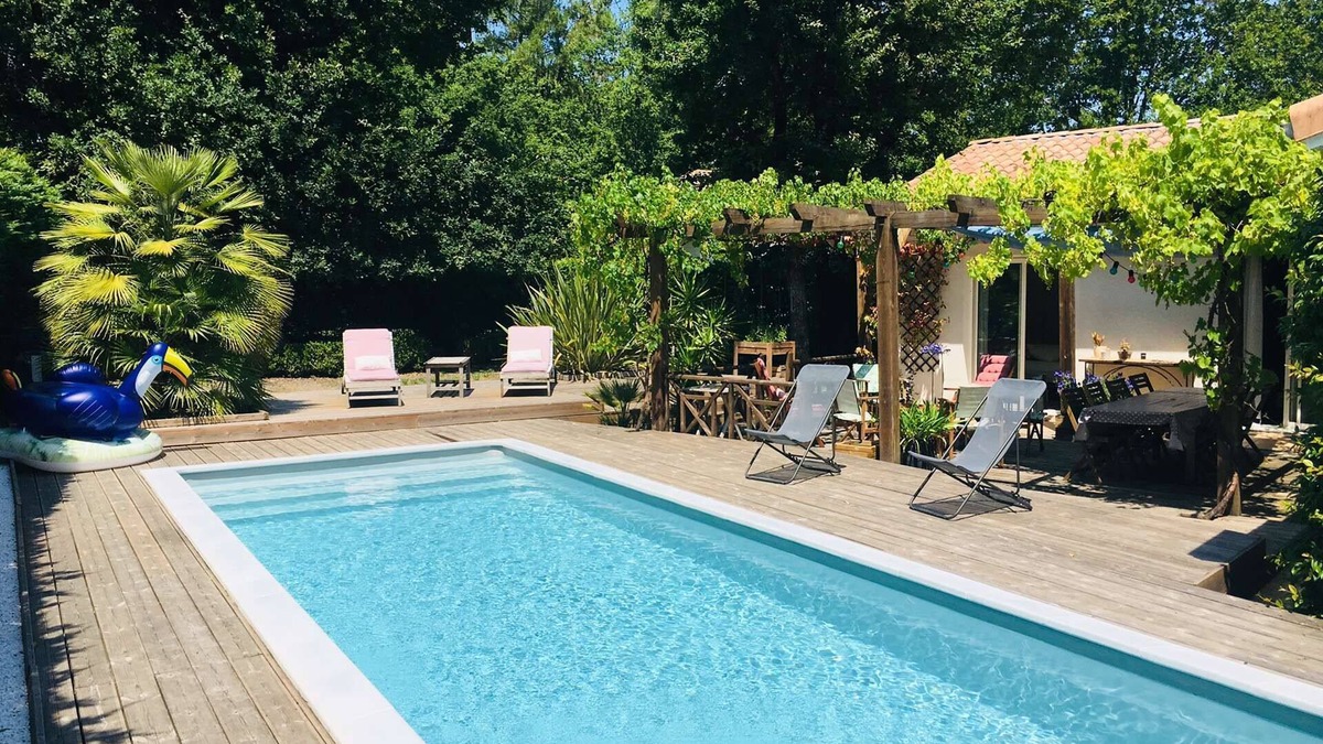 Biscarrosse House | GOLF DE BISCARROSSE: Magnificent villa for 8/10 people with heated swimming pool