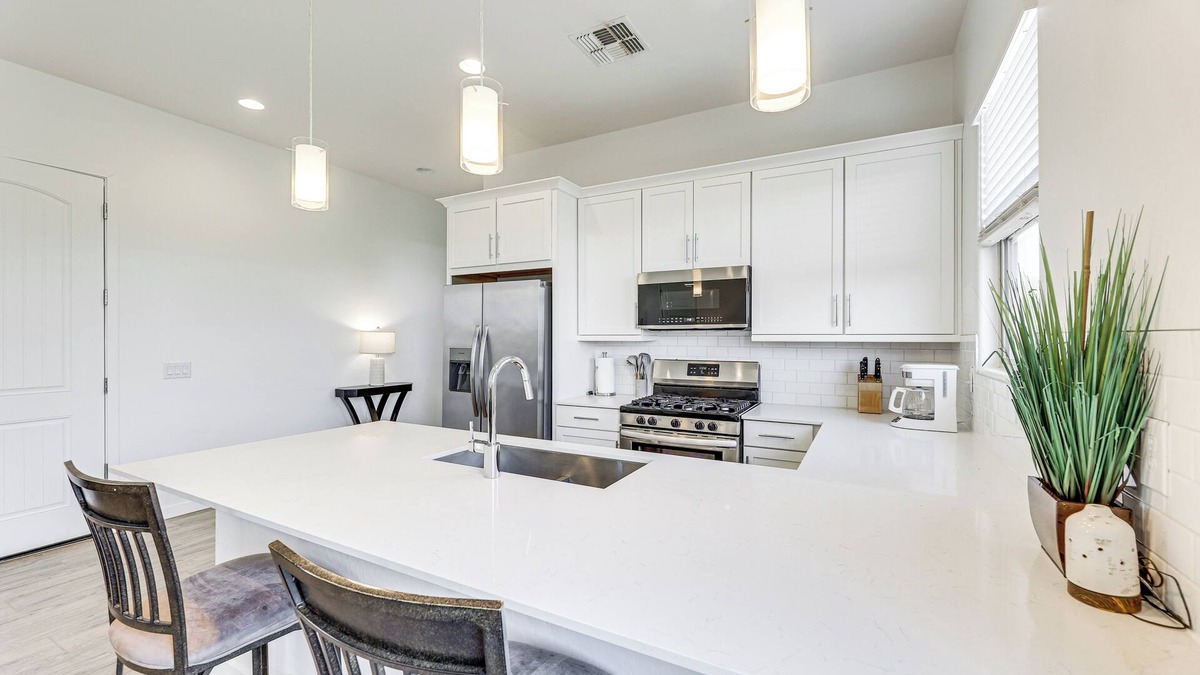 Mesa del Oro House | Golf & Hike: Mtn-View Home in Gold Canyon!
