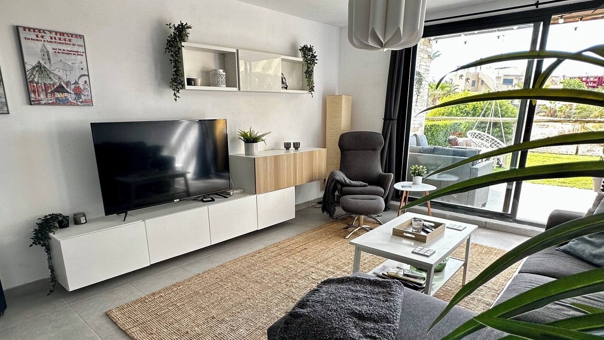 Vera House | Golf property with garden and roof terrace