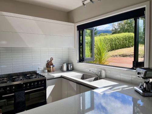 Dunedin House | Golfer's Nest, Dunedin