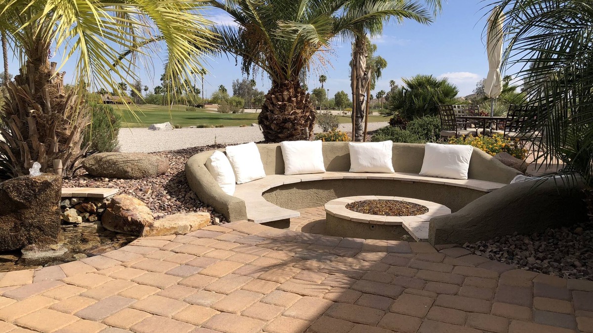 Eleven Mile Corner House | Golfers' Dream Home - on a Double Fairway with Golf Cart Included
