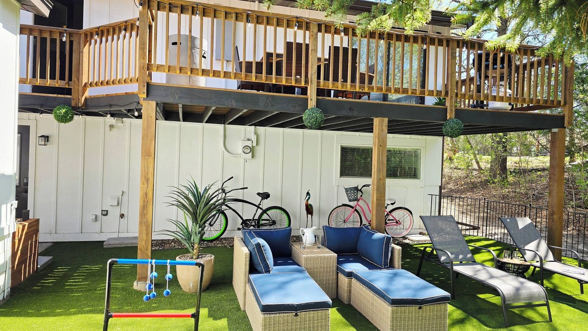 Pequot Lakes House | Golfers, e-bike enthusiasts, boutique lovers, girls/guys/family getaways