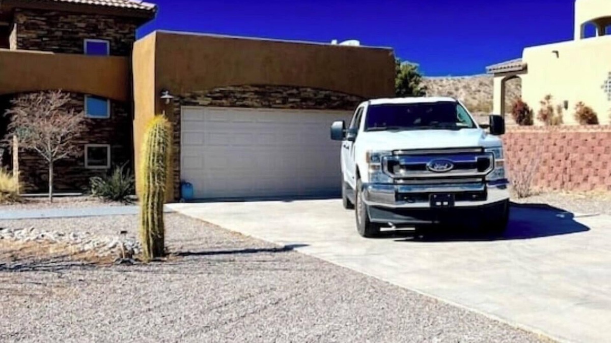 Elephant Butte House | Golfers Paradise - free round of golf for 2 included.