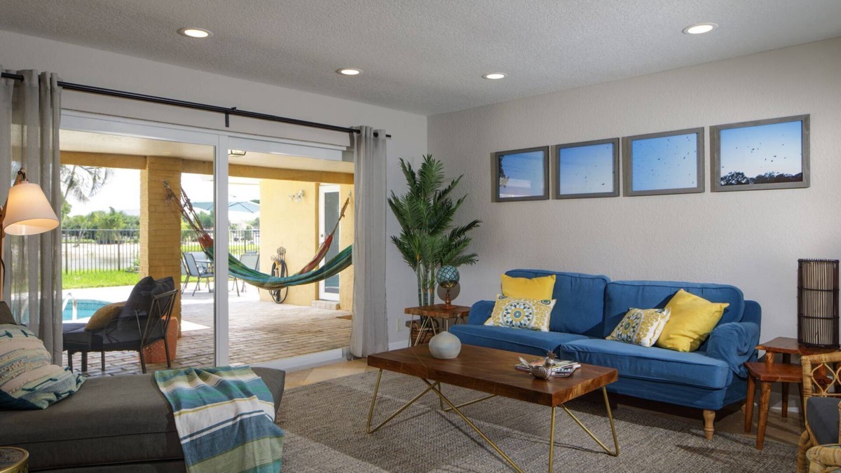 Weston House | Golfview I - Lakeside & private pool