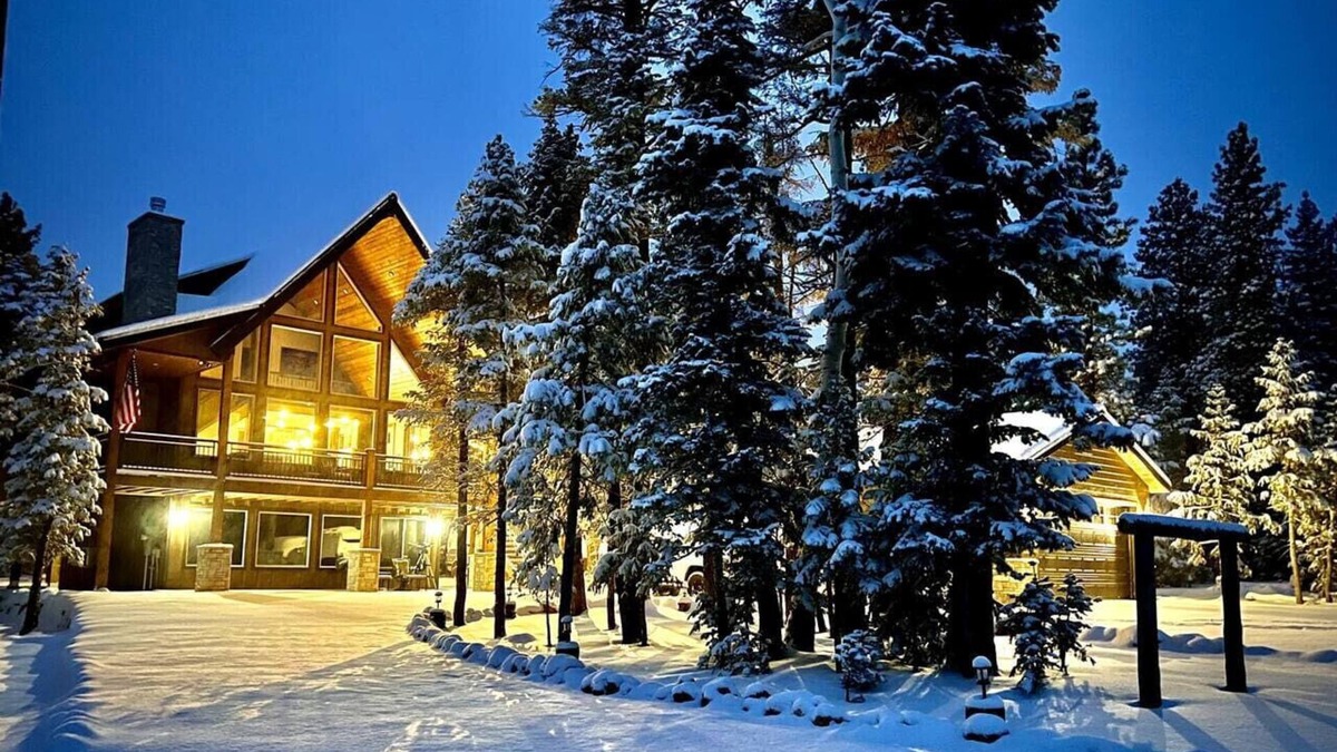 Meadow View Heights Apartment | Good Karma Cabin - Luxury Mountain Retreat