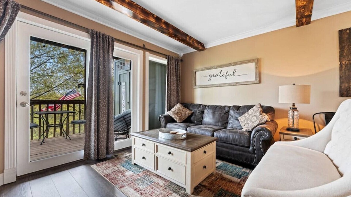 Notch Estates Apartment | Good Notch~Notch 9-1