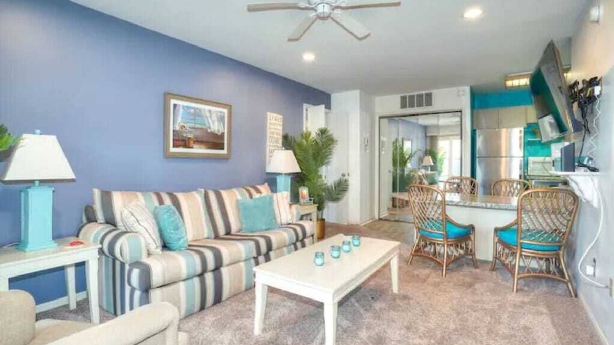 Caine Woods Condo | Good Vibes Only:Peace, Pool & Beach-2BR/2B Retreat