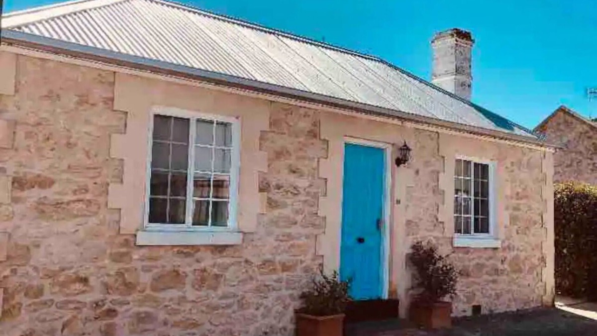 Goolwa Cottage | Goolwa Mariner’s Cottage-Wifi-Pet Friendly-Netflix-‘Little Scotland’