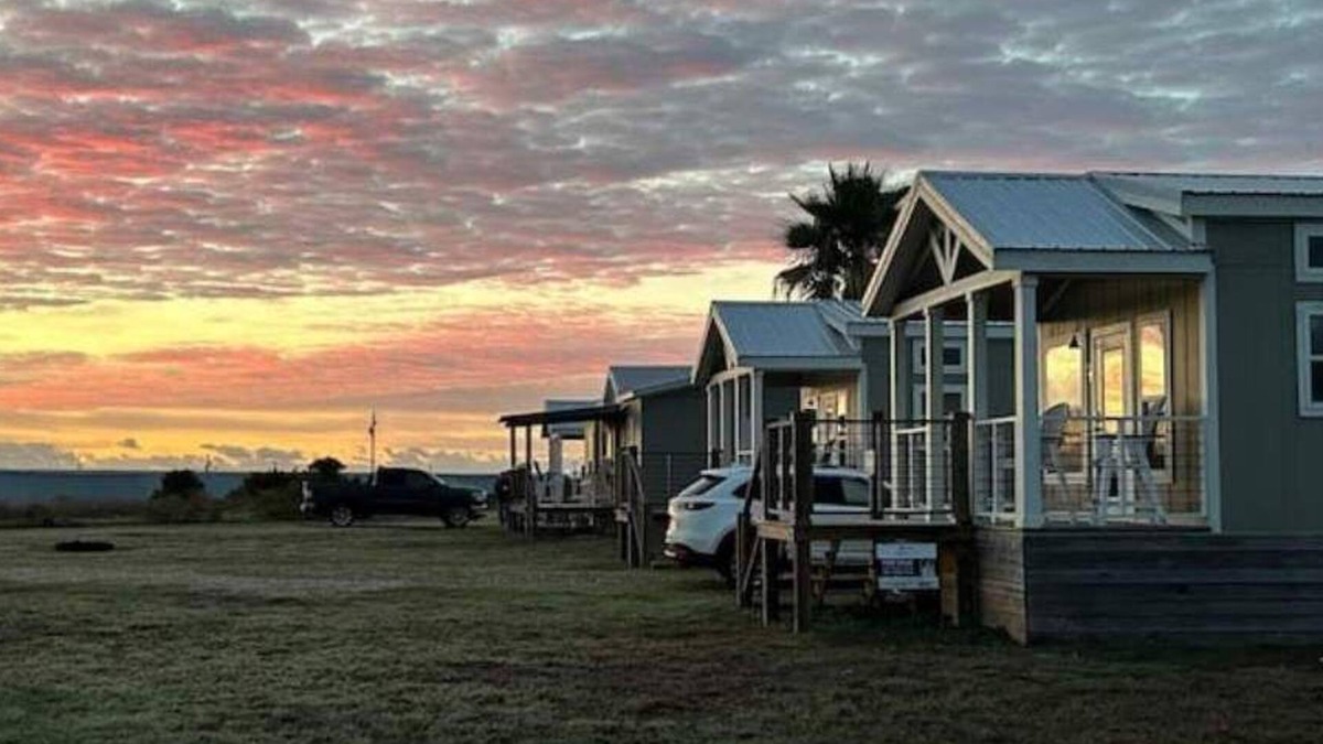 Rockport House | Goose Island Flats - The Ibis 1 BR 1 BA