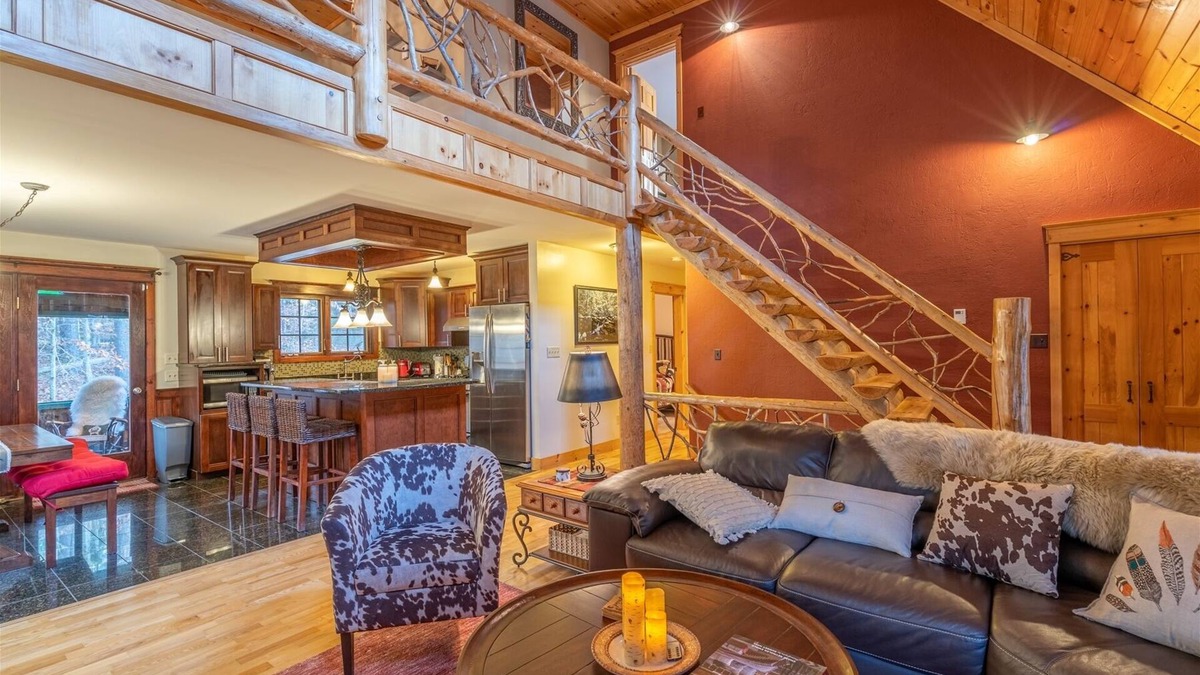 Jay House | Gooseberry Lodge | 4 Bed, 2 Bath