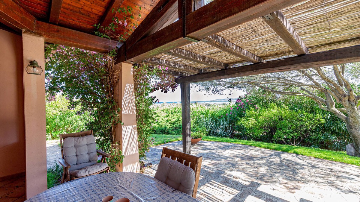 San Teodoro Villa | Gorgeous Seaview Sardinian Villa with private garden