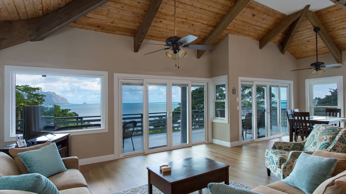 Kaneohe House | Gorgeous 2 bedroom bayside house on Windward side of Oahu
