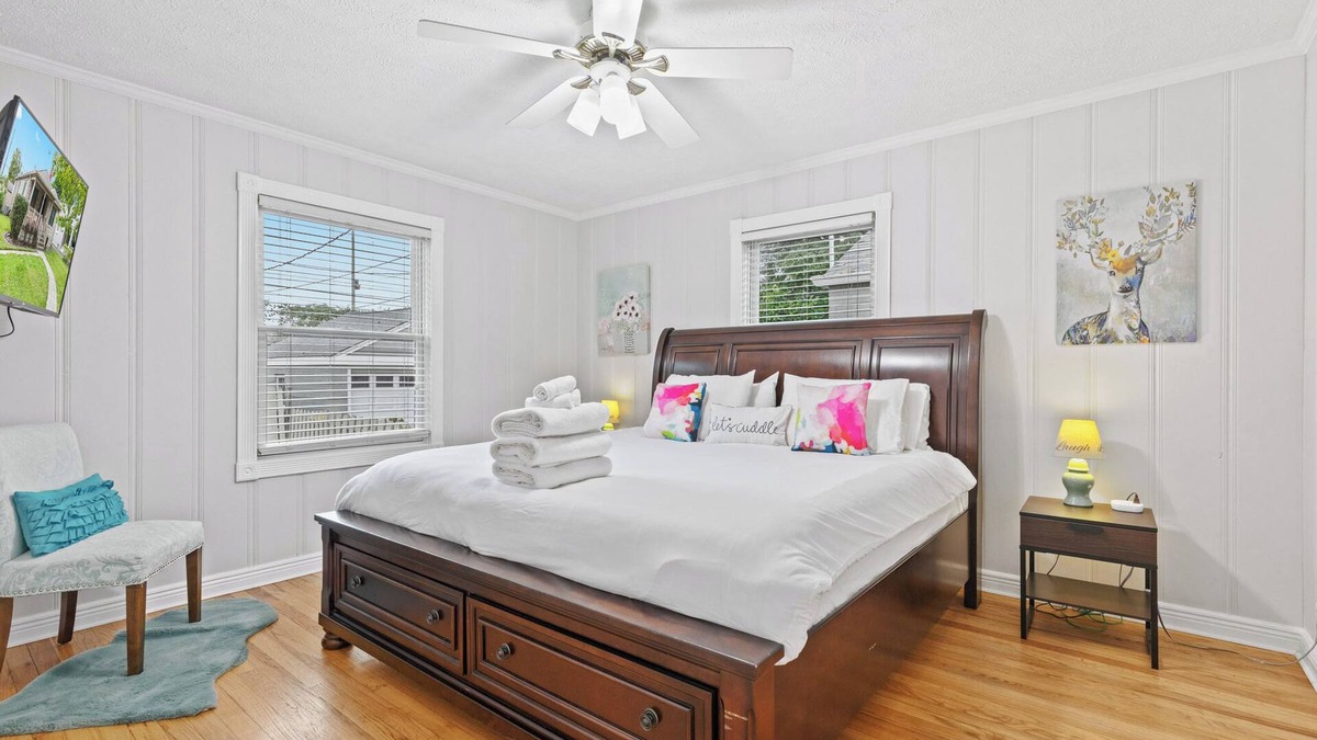 Broad Ripple House | Gorgeous 2- Story home in heart of Broad Ripple