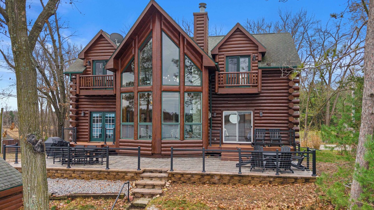 Wautoma House | Gorgeous 3-bedroom home on Silver Lake, Wautoma, WI,nSummer, Fall & Holidays