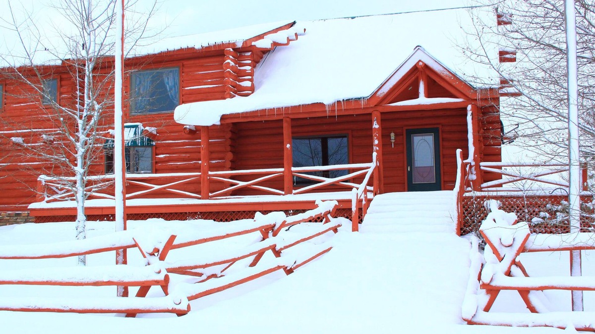 Moran Cabin | Gorgeous 3 Bedroom Multi-Level Log Cabin With Grand Teton Views!