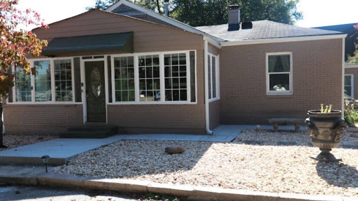 McDonough House | Gorgeous 4 Bedroom House in the Heart of McDonough