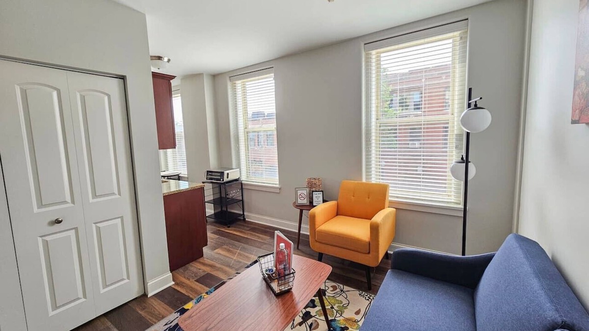 Champaign Apartment | Gorgeous and Spacious Studio at the Historic Inman