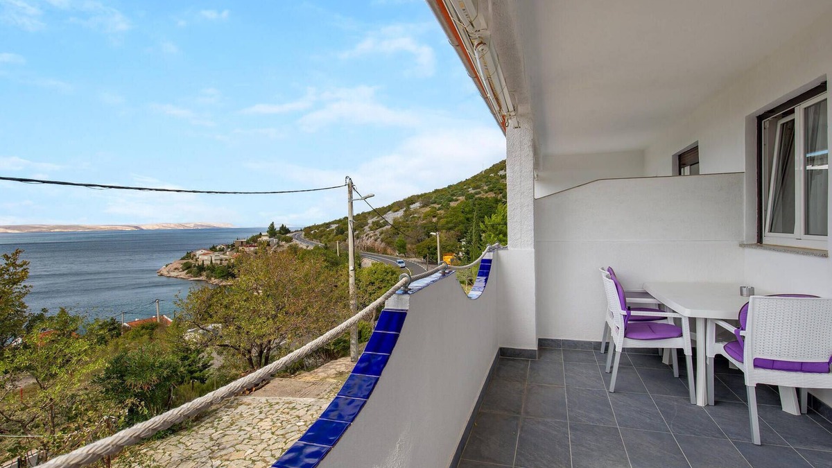 Baric Draga Apartment | Gorgeous apartment in Lukovo Sugarje