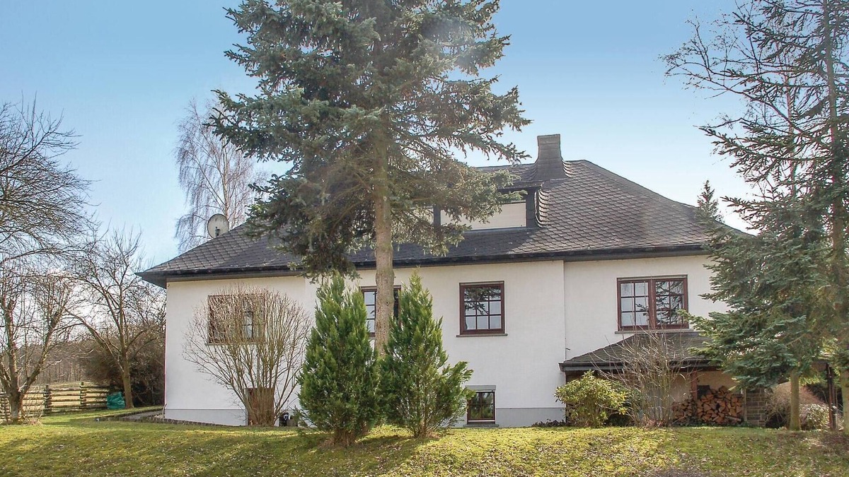 Schoenecken Apartment | Gorgeous apartment in Schönecken