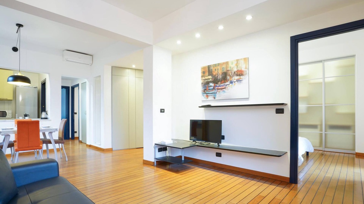 Sturla Apartment | Gorgeous apartment in Genova with WiFi