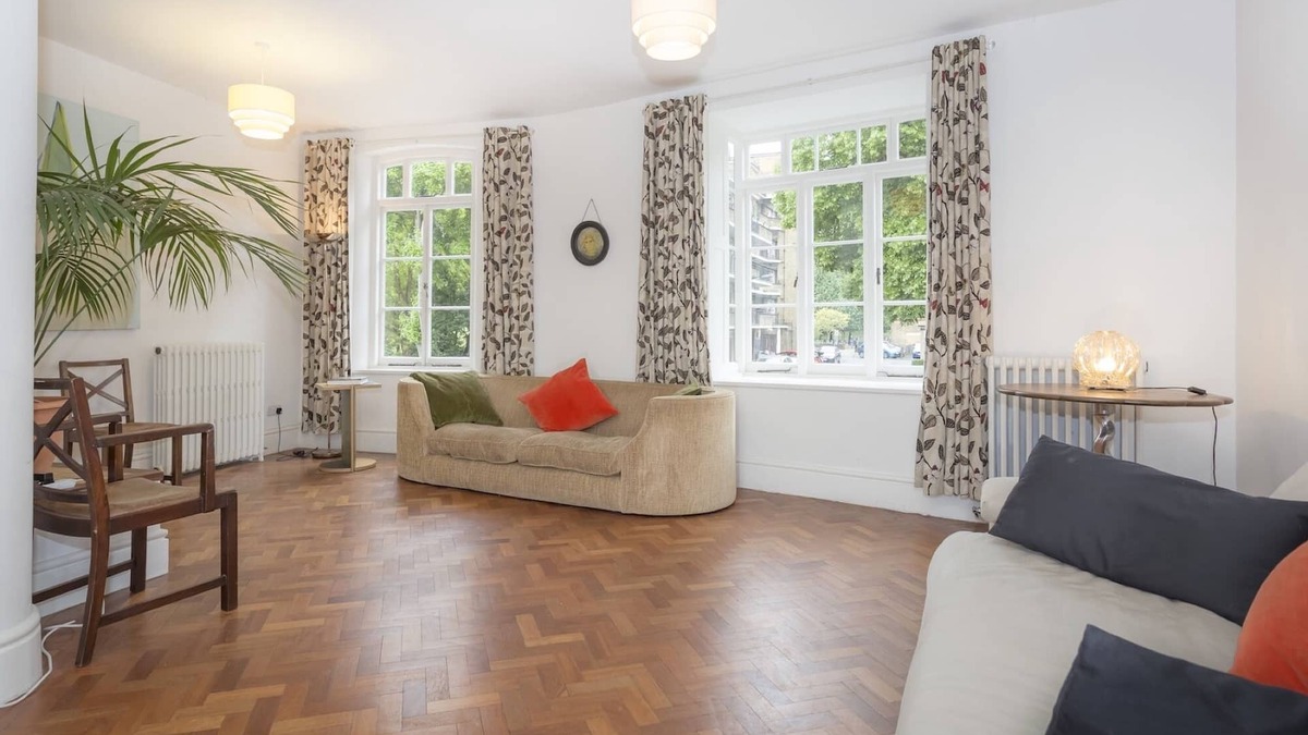 Prince's Apartment | Gorgeous apartment in zone 1, near the river and a short walk from Westminster