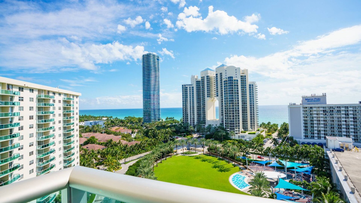 Golden Beach Apartment | Gorgeous Apt. with Ocean View - Ocean Reserve 15th floor - 2 bedrooms/2bathrooms