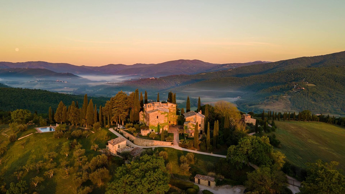 Umbertide Villa | Gorgeous Borgo IN EXCLUSIVE 5 accommodations perfect for families, pool, AC, view