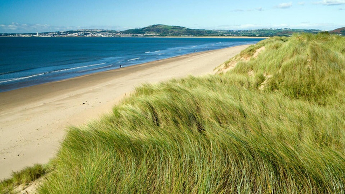 Merthyr Tydfil Apartment | Gorgeous, Comfortable Apartment on the High Street